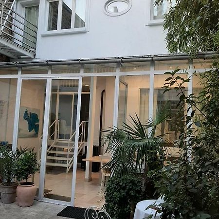 Villa Des Iris Париж Экстерьер фото